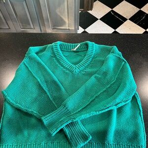 Free People Vibrant Teal V-Neck women’s Sweater